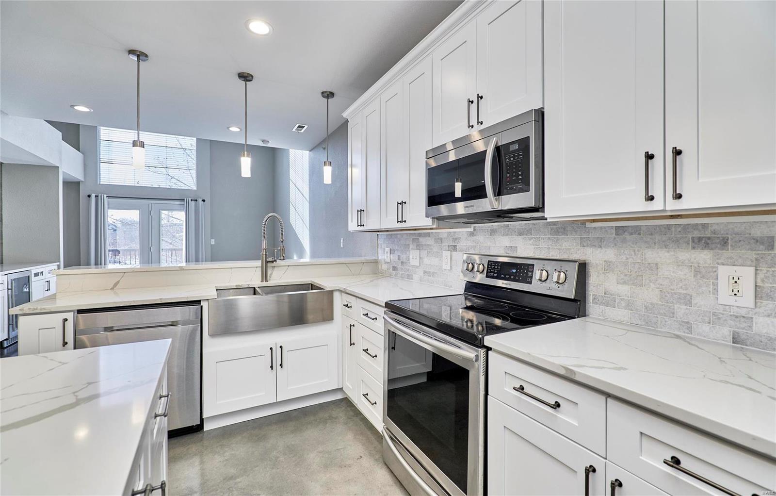 200 S Kirkwood Road Unit: 228