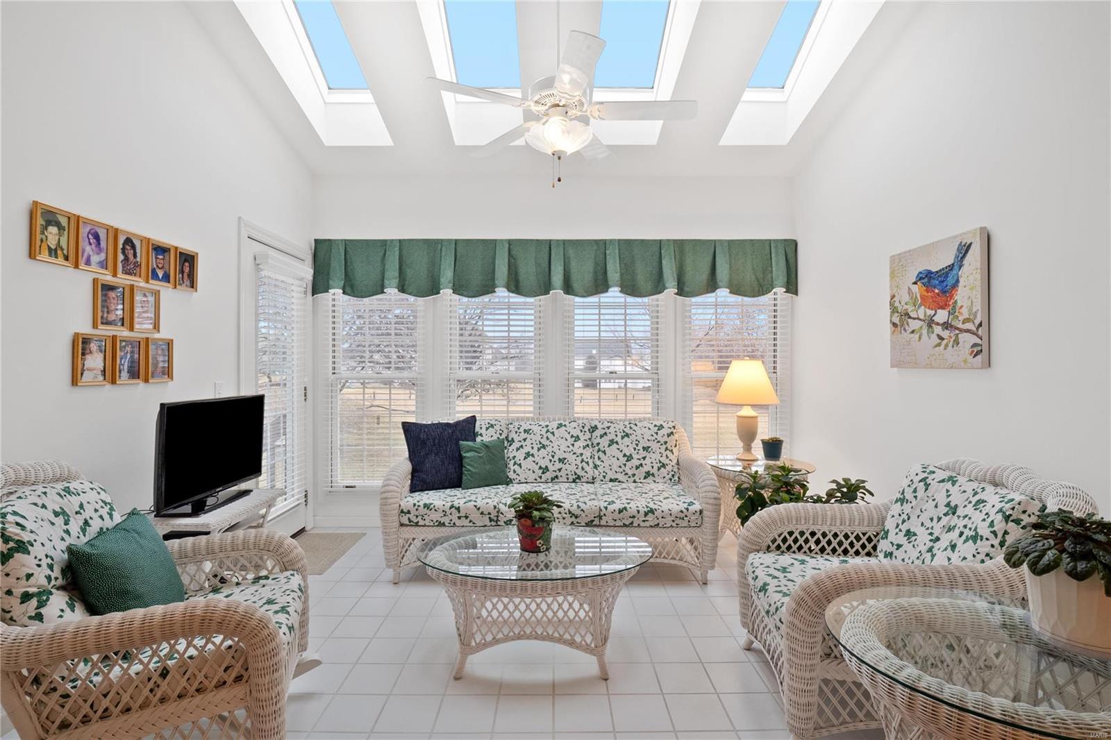 4 Shaelah Drive Unit: 7