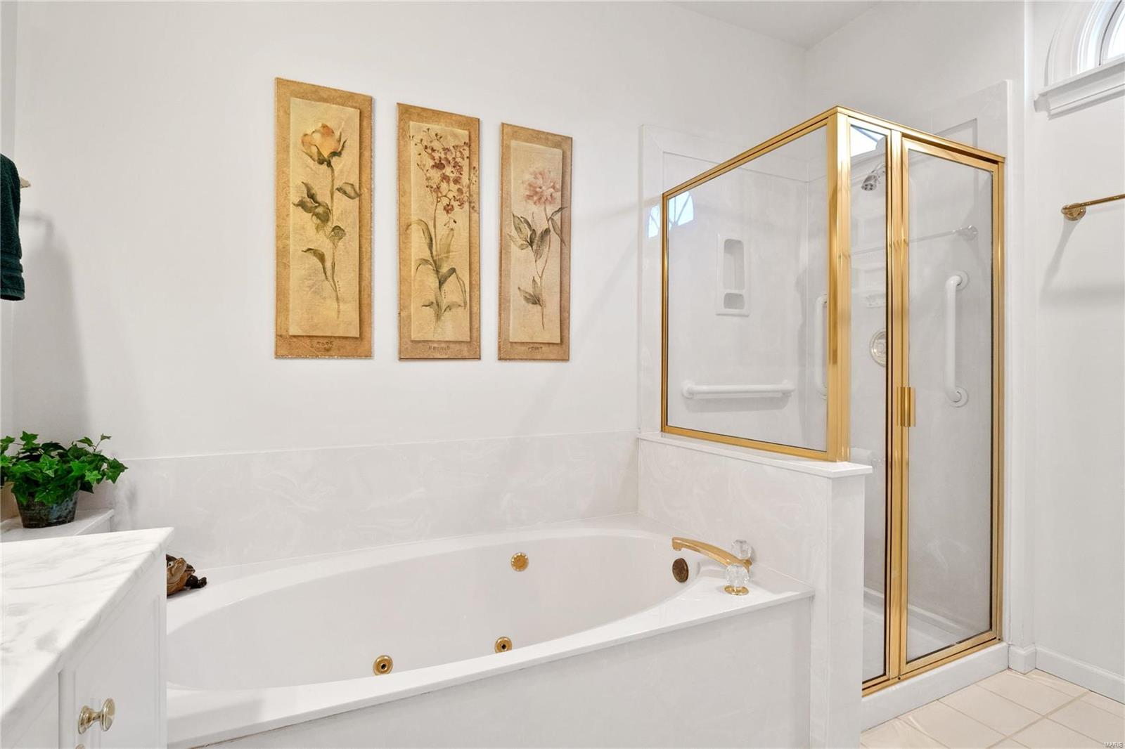 4 Shaelah Drive Unit: 7