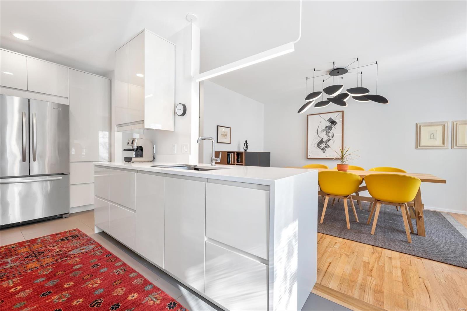 35 N Newstead Avenue Unit: 1