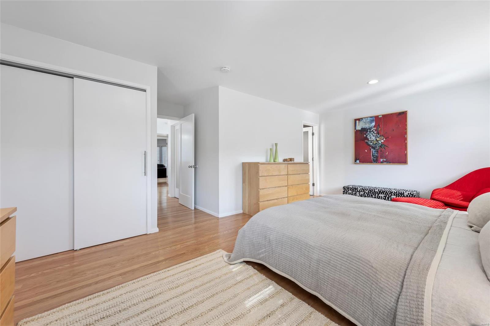 35 N Newstead Avenue Unit: 1