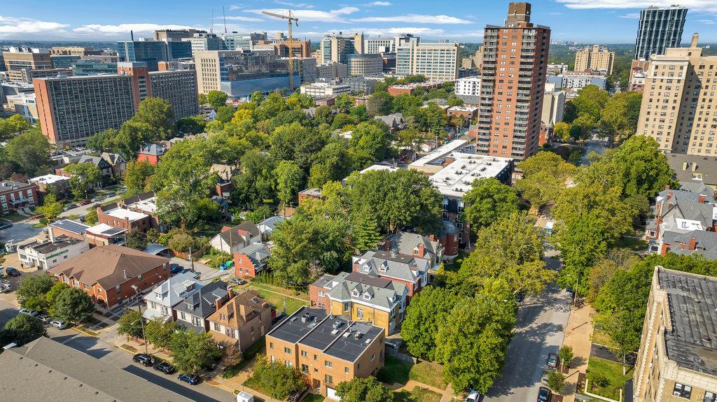 35 N Newstead Avenue Unit: 1