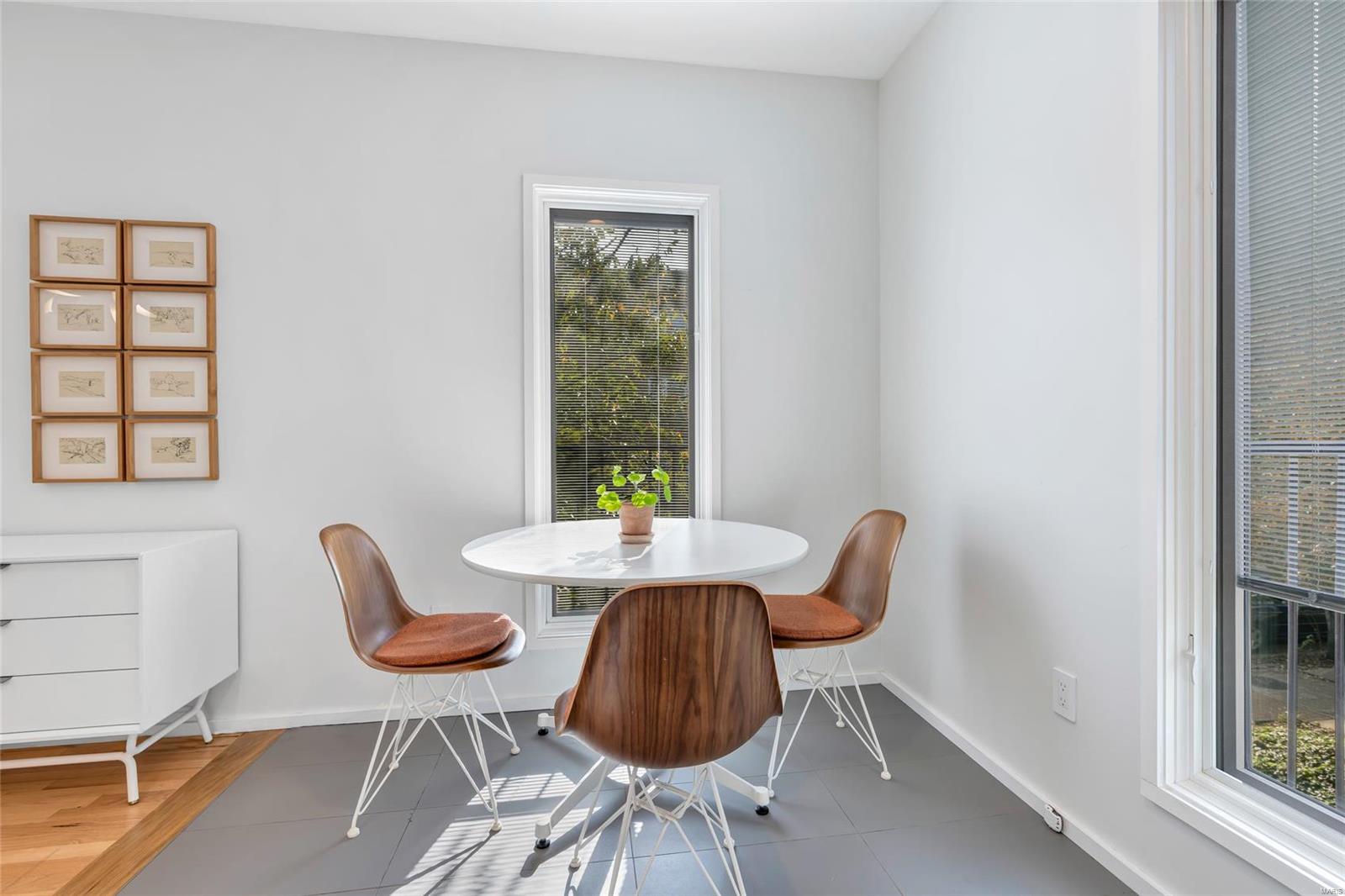 35 N Newstead Avenue Unit: 1