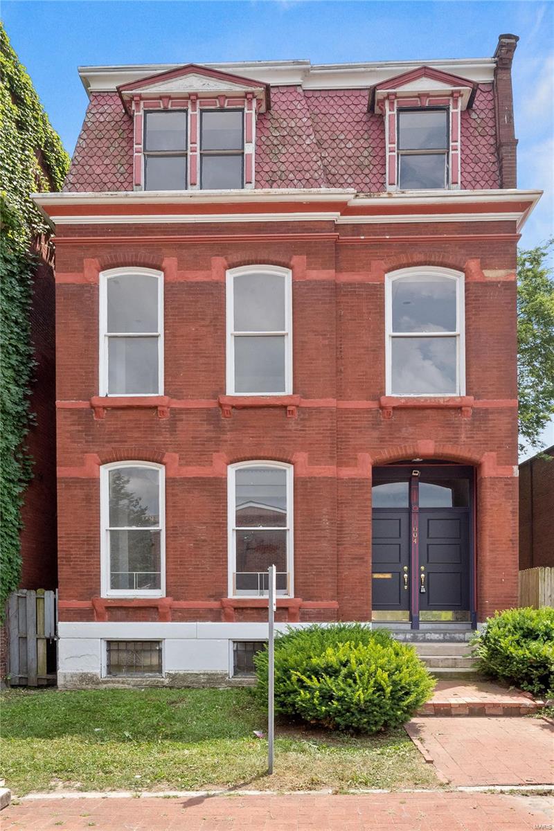 1004 Morrison Avenue