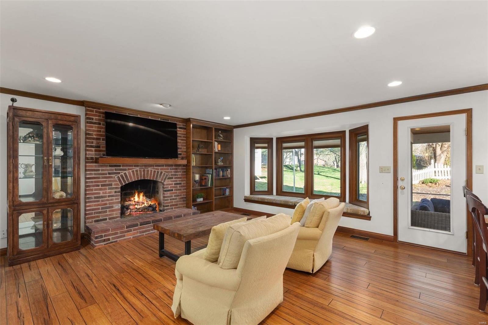 2122 Trailcrest Drive