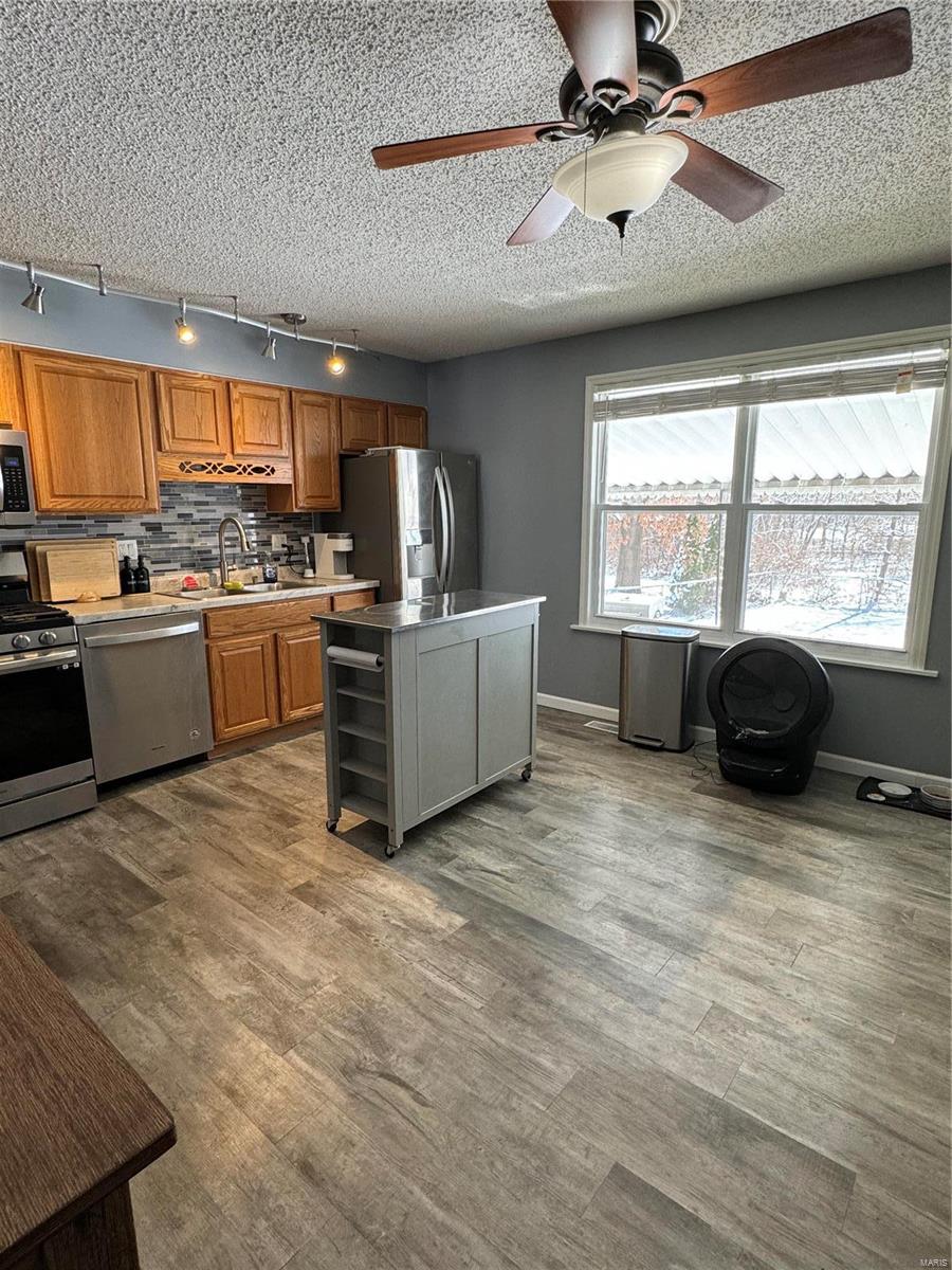 3538 Ridgewood Drive