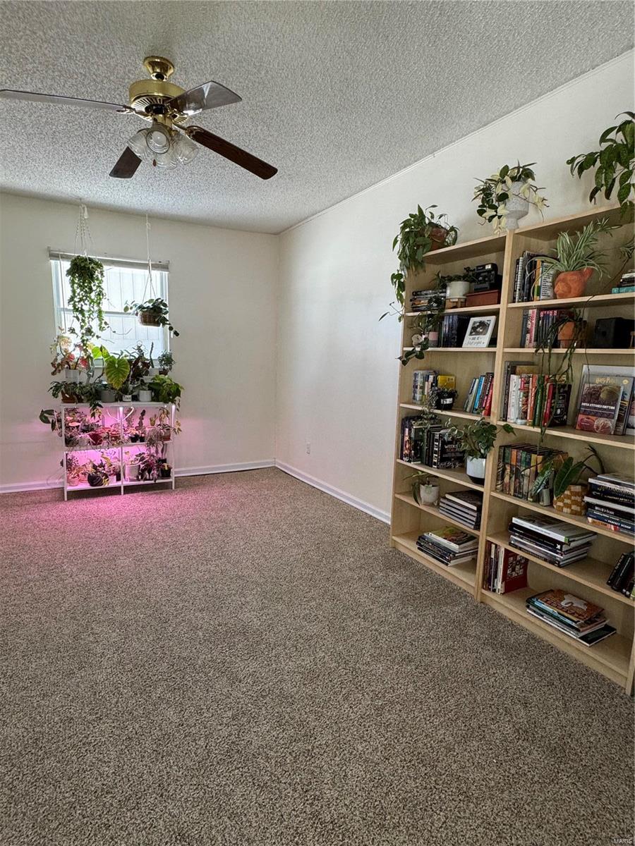 3538 Ridgewood Drive