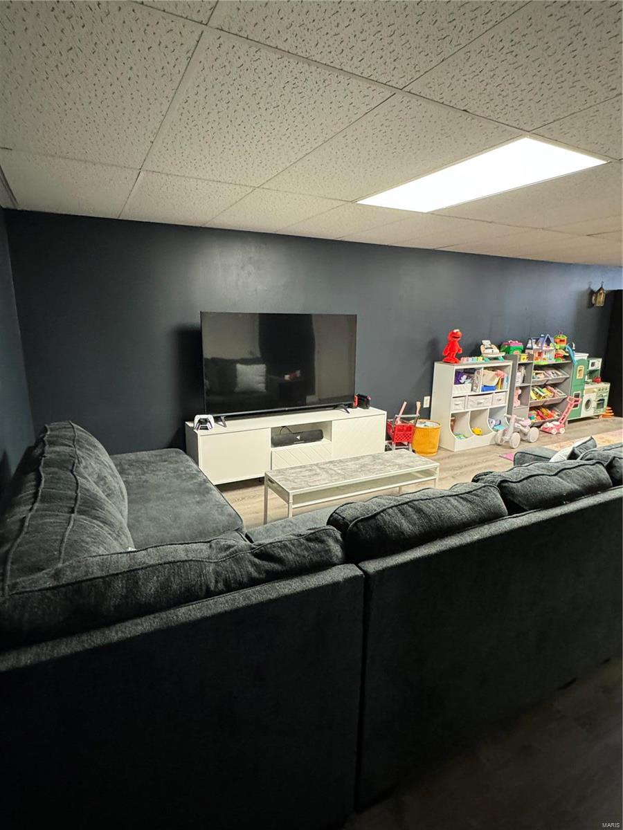 3538 Ridgewood Drive