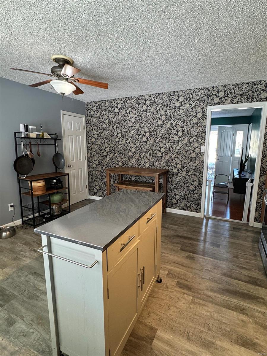 3538 Ridgewood Drive