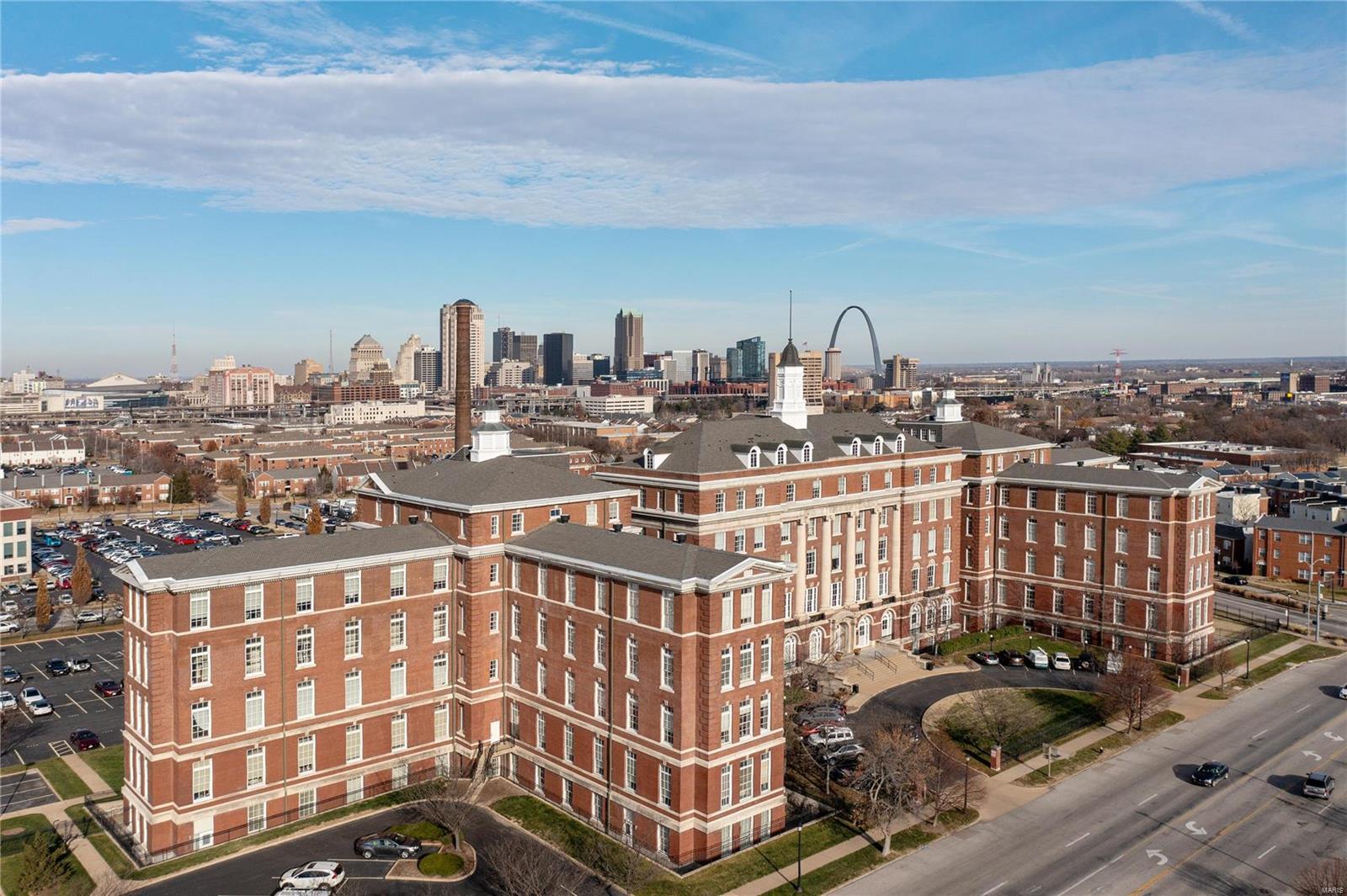 1515 Lafayette Avenue Unit: 415