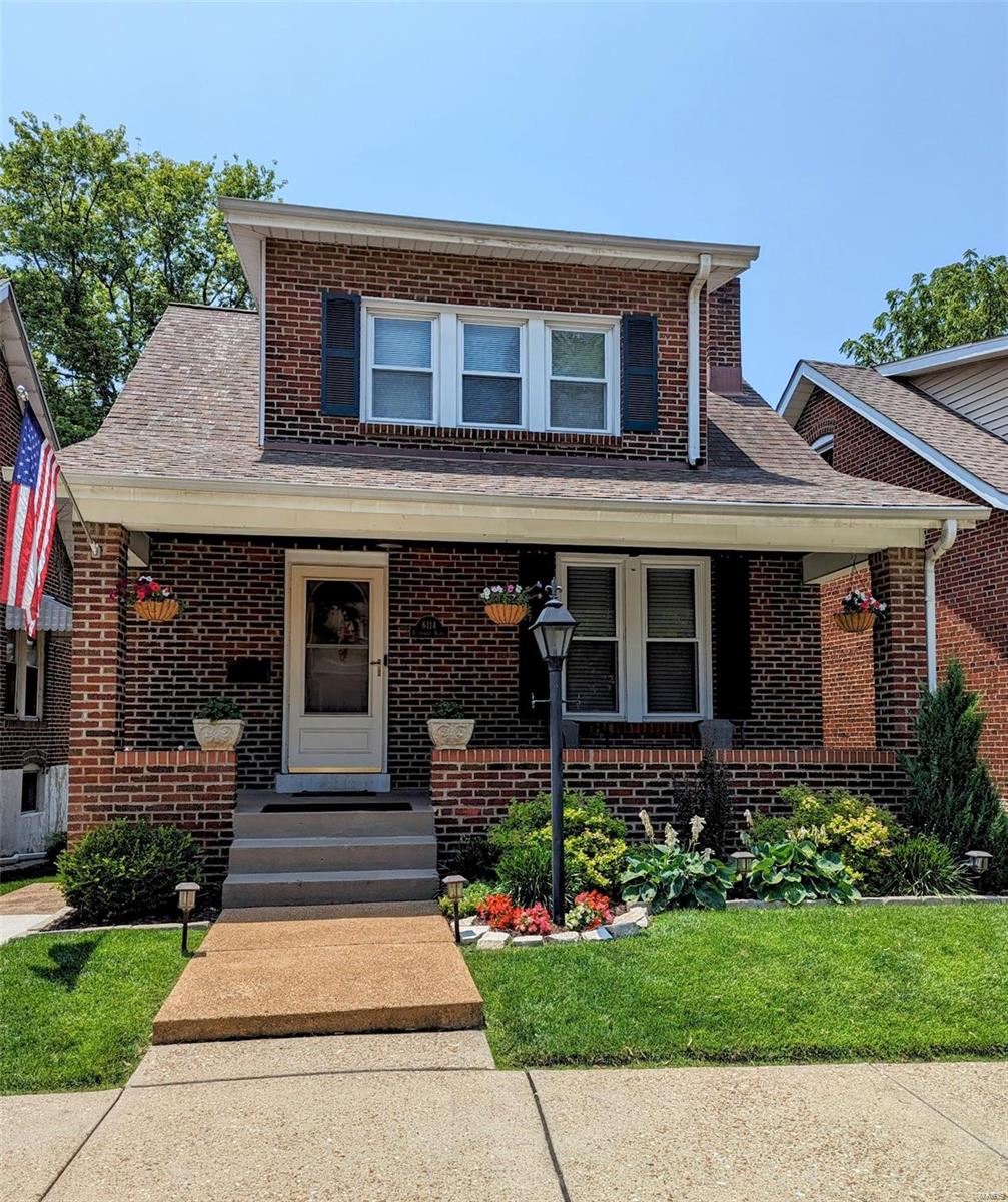 6114 Southwest Avenue