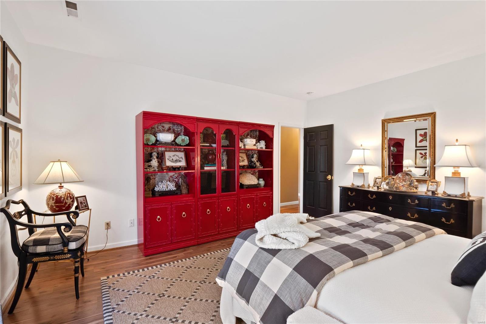 450 E Lockwood Avenue Unit: 107