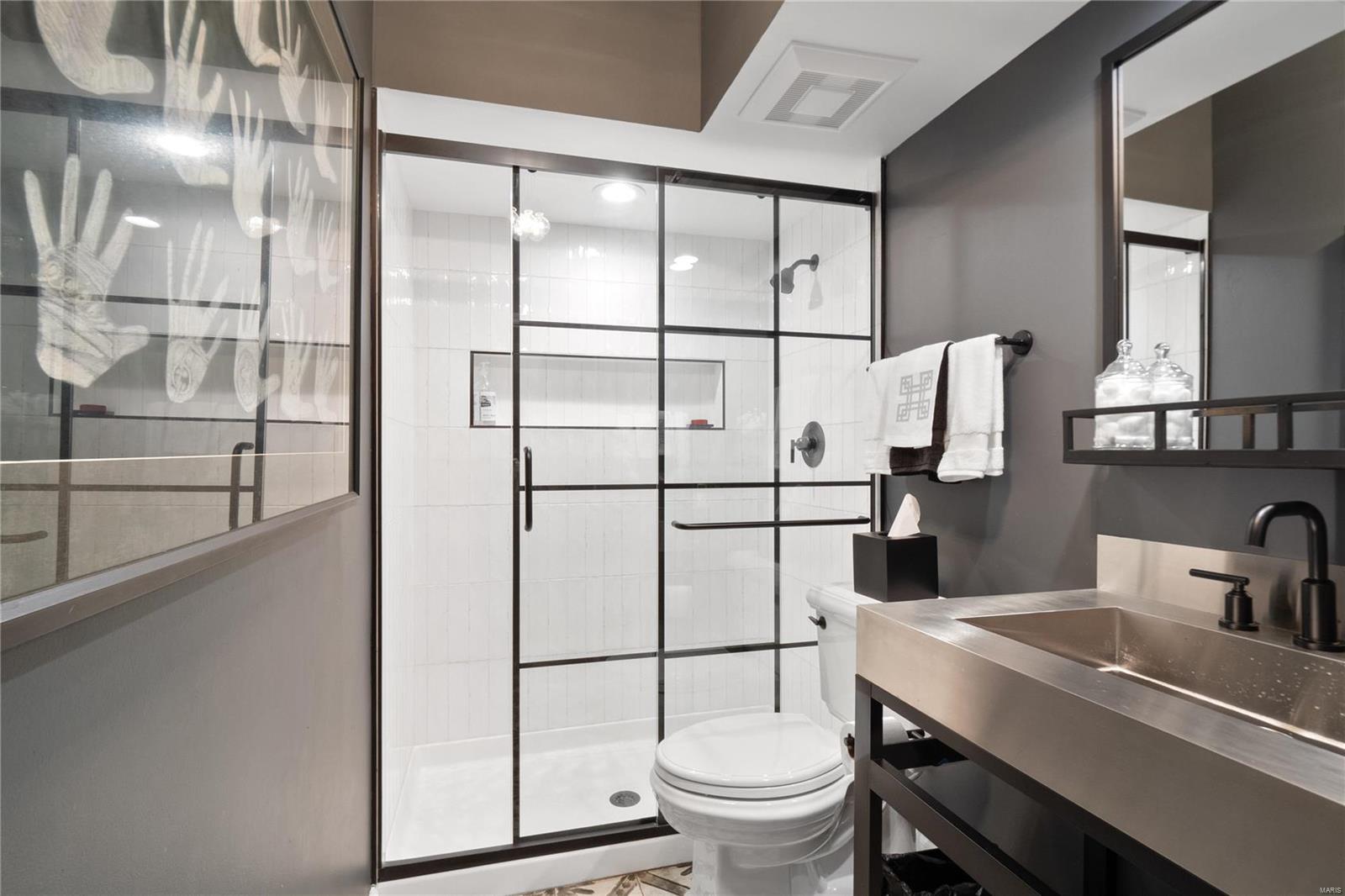 450 E Lockwood Avenue Unit: 107