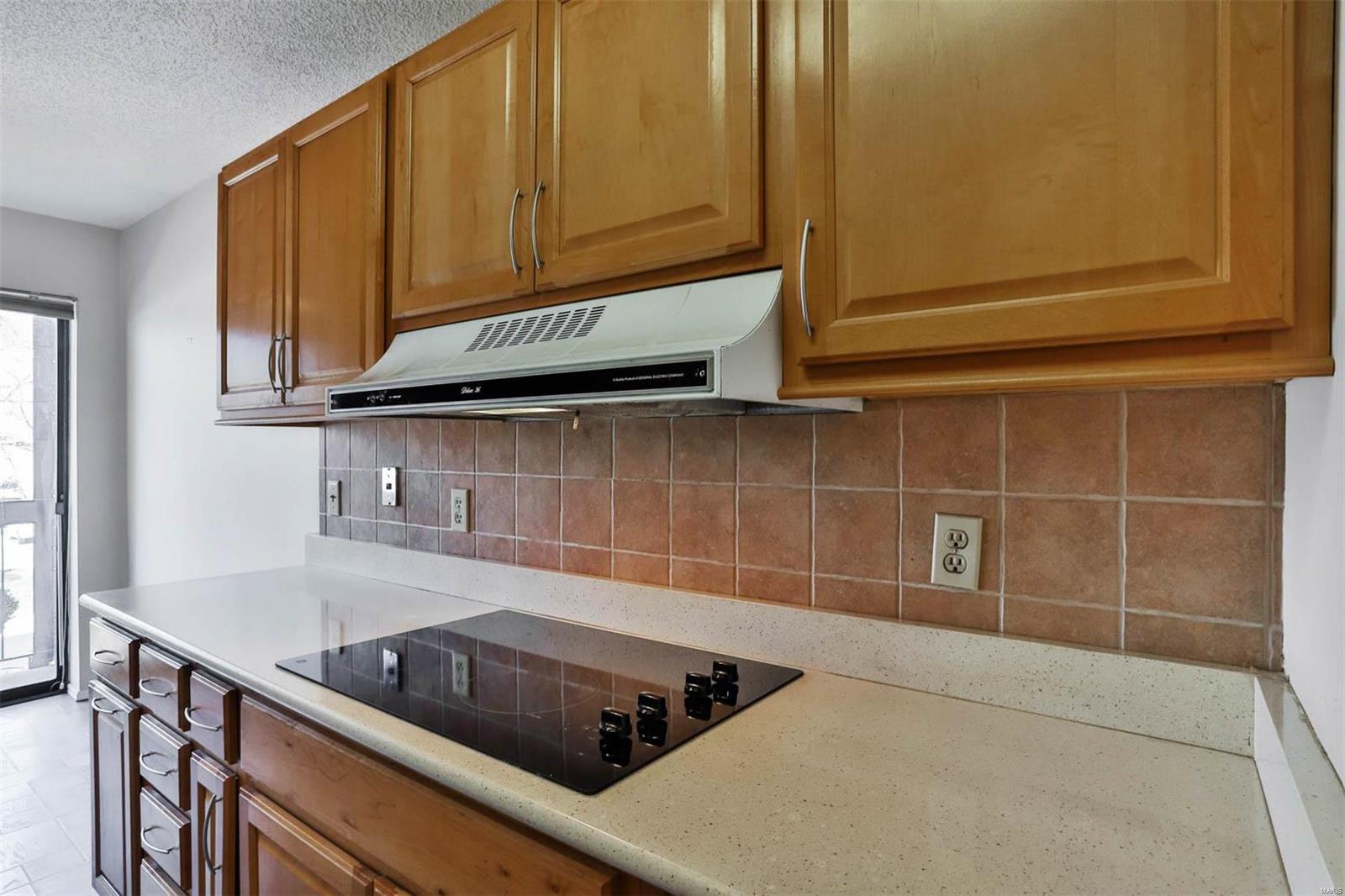 572 Coeur De Royale Drive Unit: 108