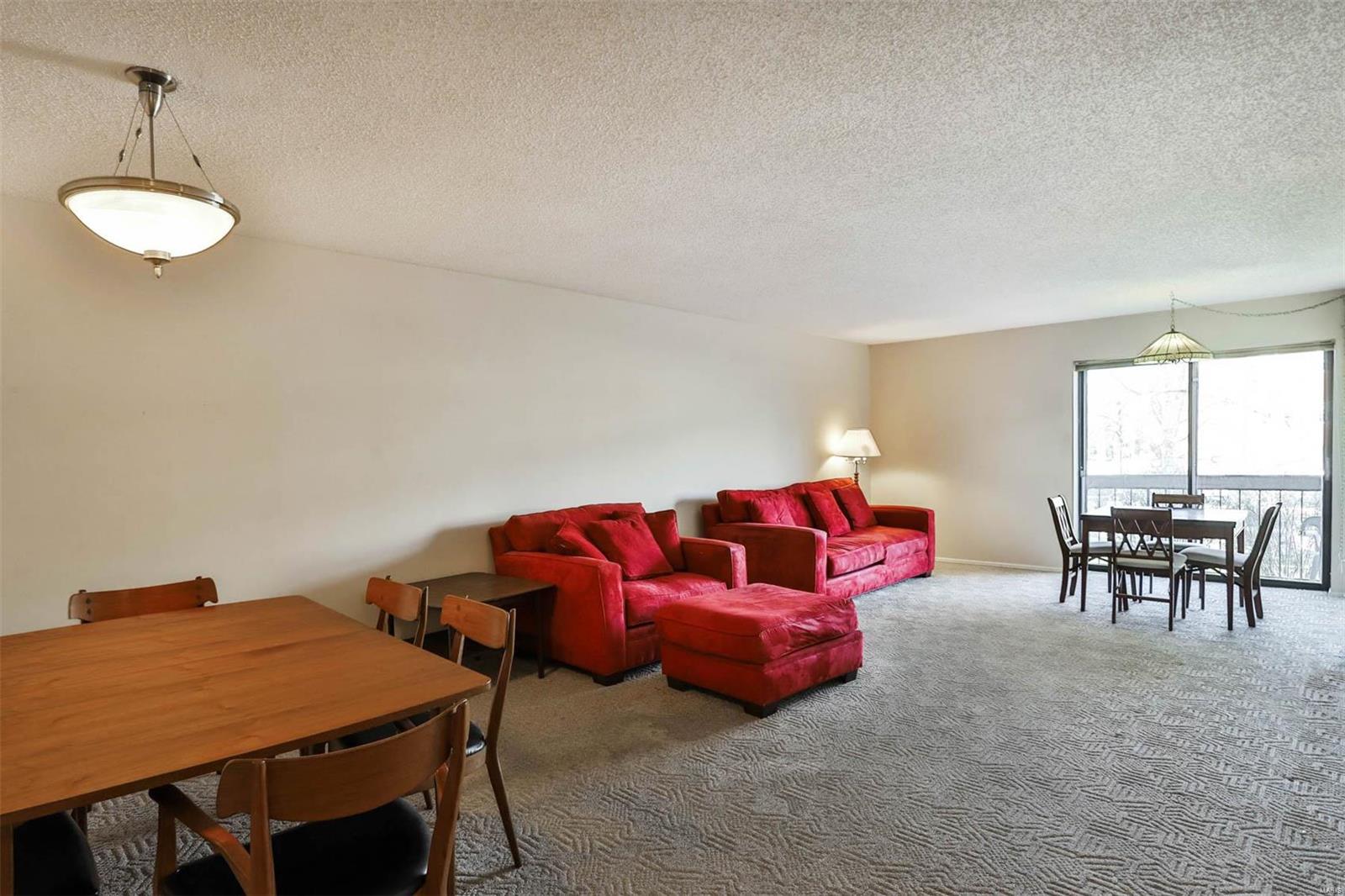 572 Coeur De Royale Drive Unit: 108