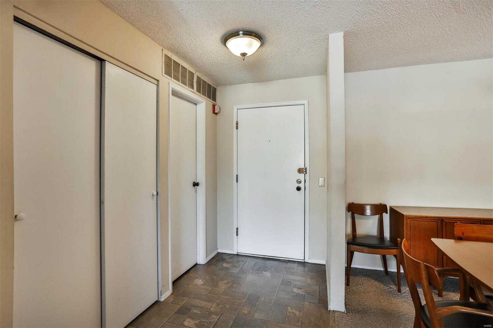 572 Coeur De Royale Drive Unit: 108