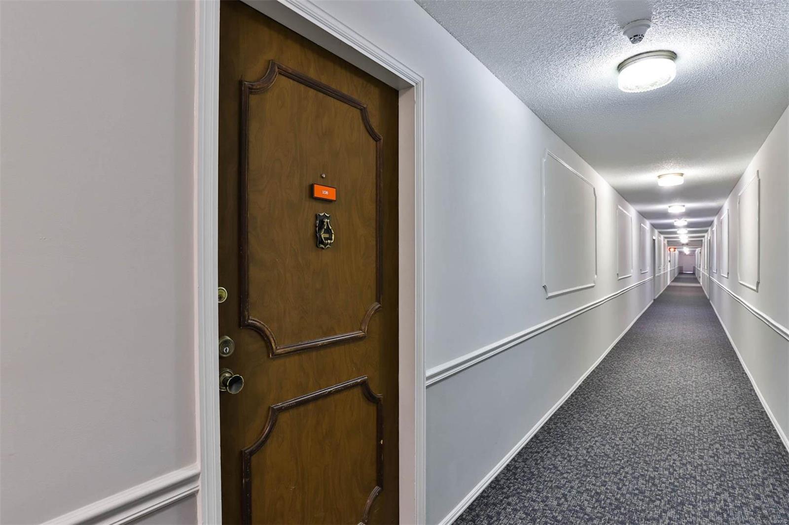 572 Coeur De Royale Drive Unit: 108