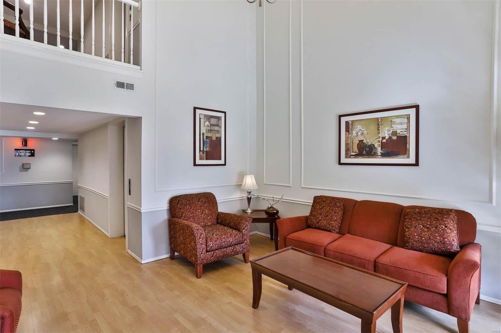 572 Coeur De Royale Drive Unit: 108