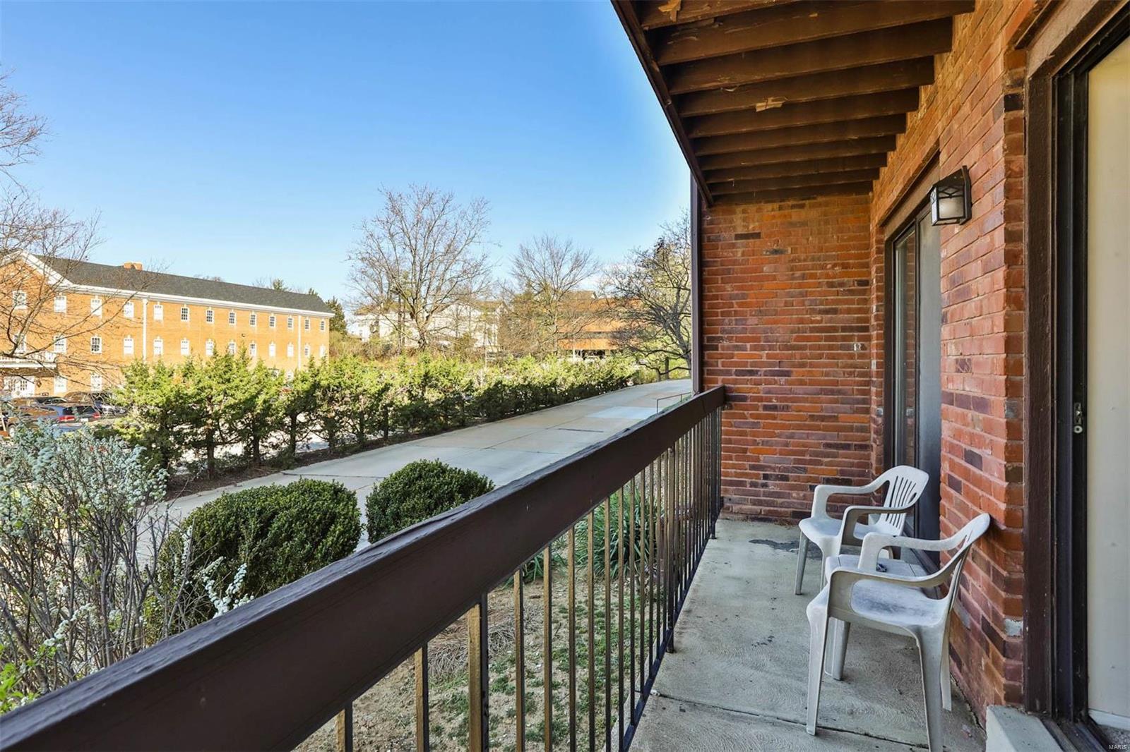 572 Coeur De Royale Drive Unit: 108