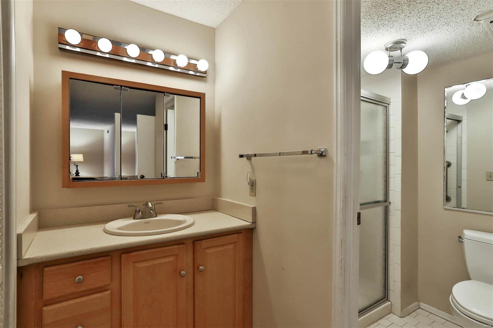 572 Coeur De Royale Drive Unit: 108