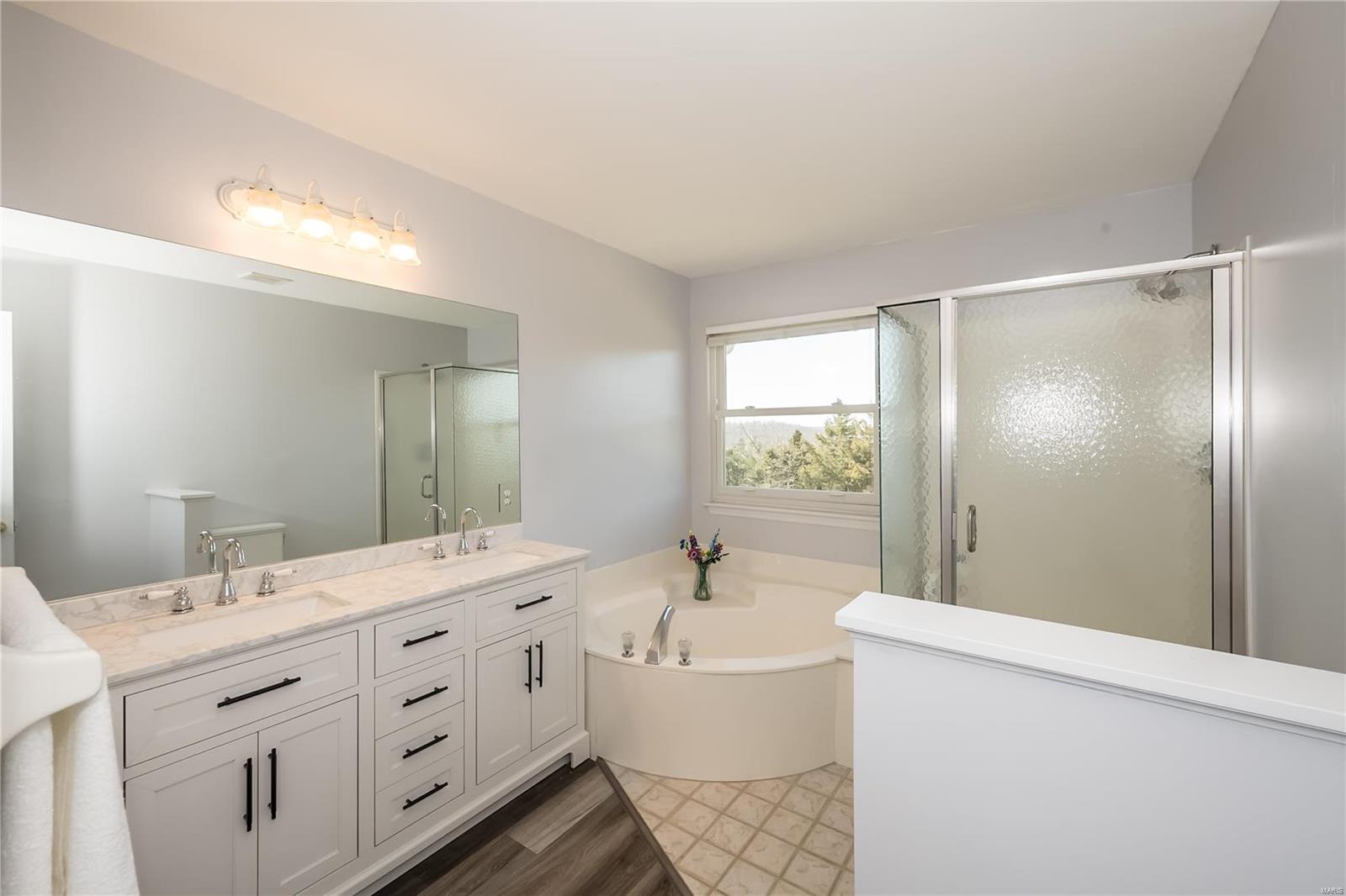 4521 Emerald View Court