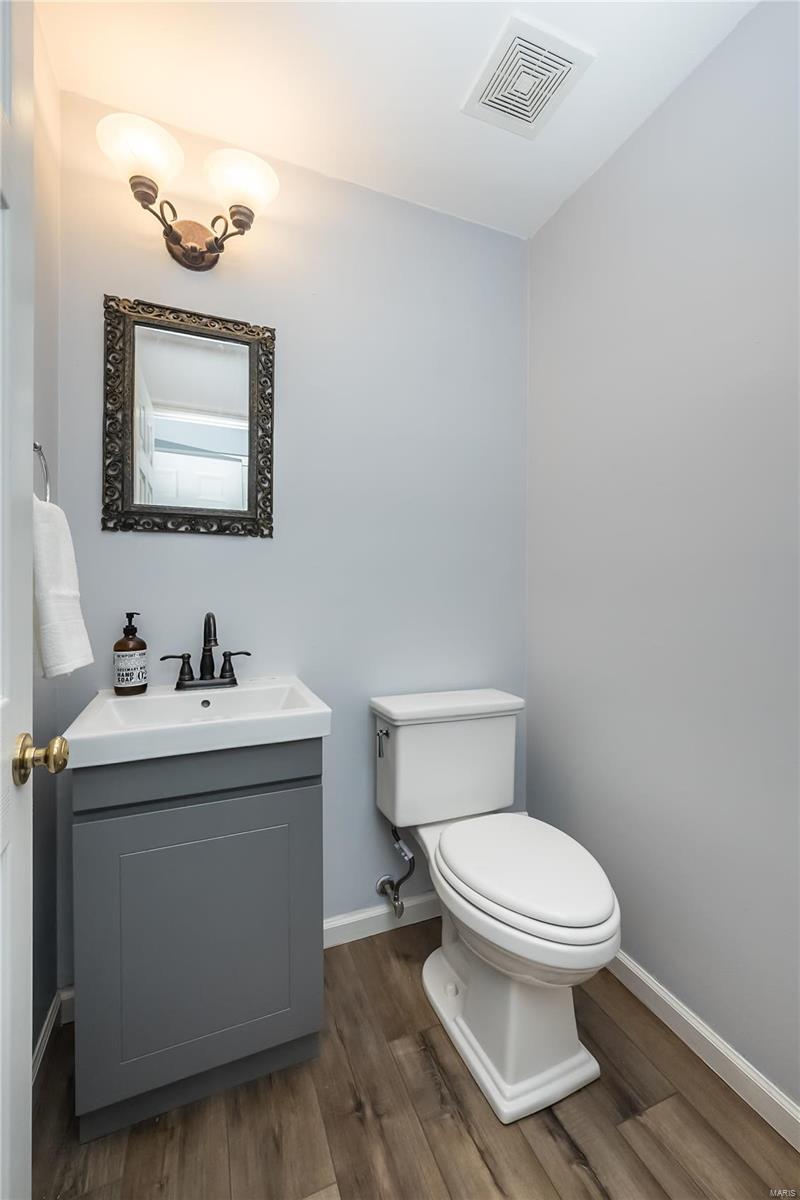 4521 Emerald View Court