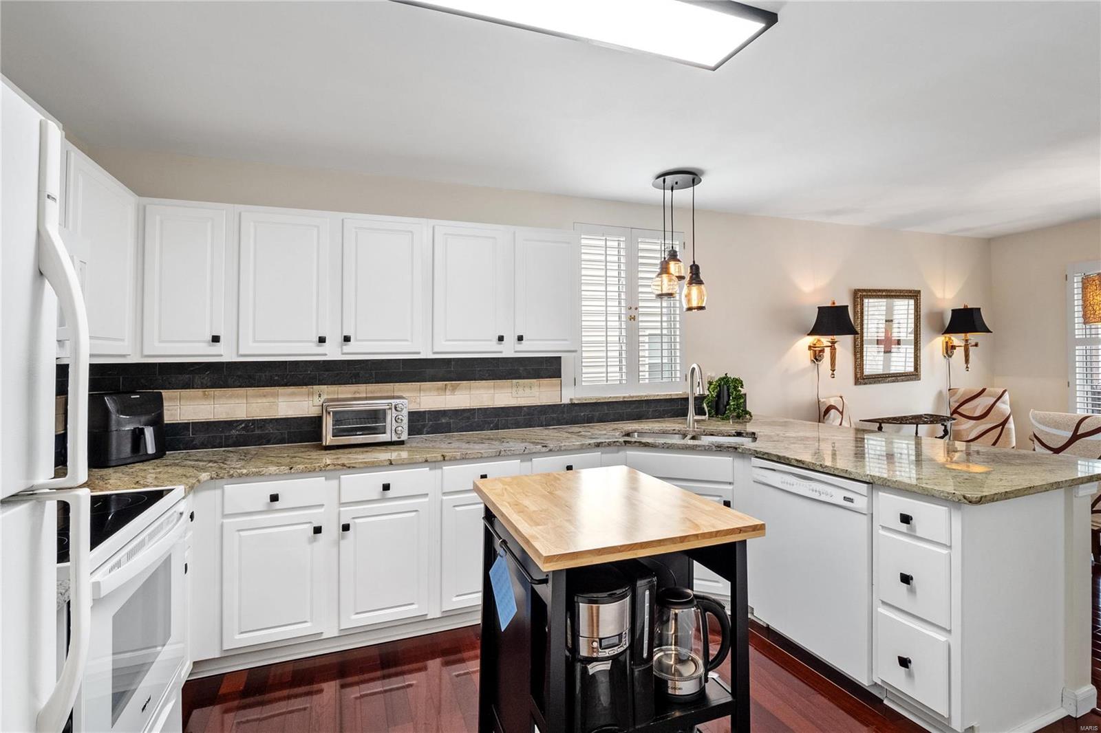 3783 Southern Manor Drive