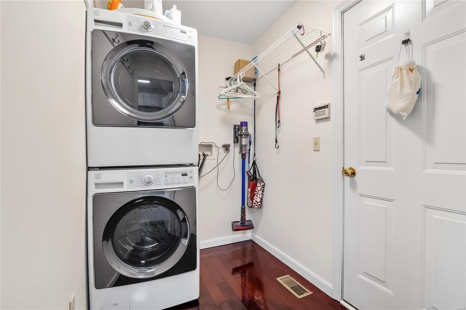 3783 Southern Manor Drive