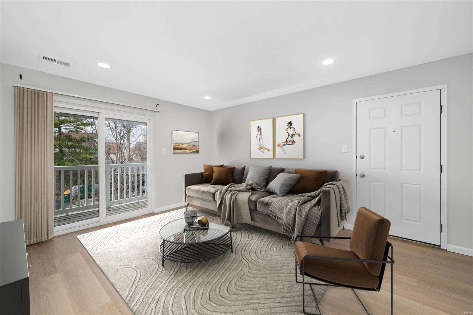 4333 Arrow tree Drive Unit: L