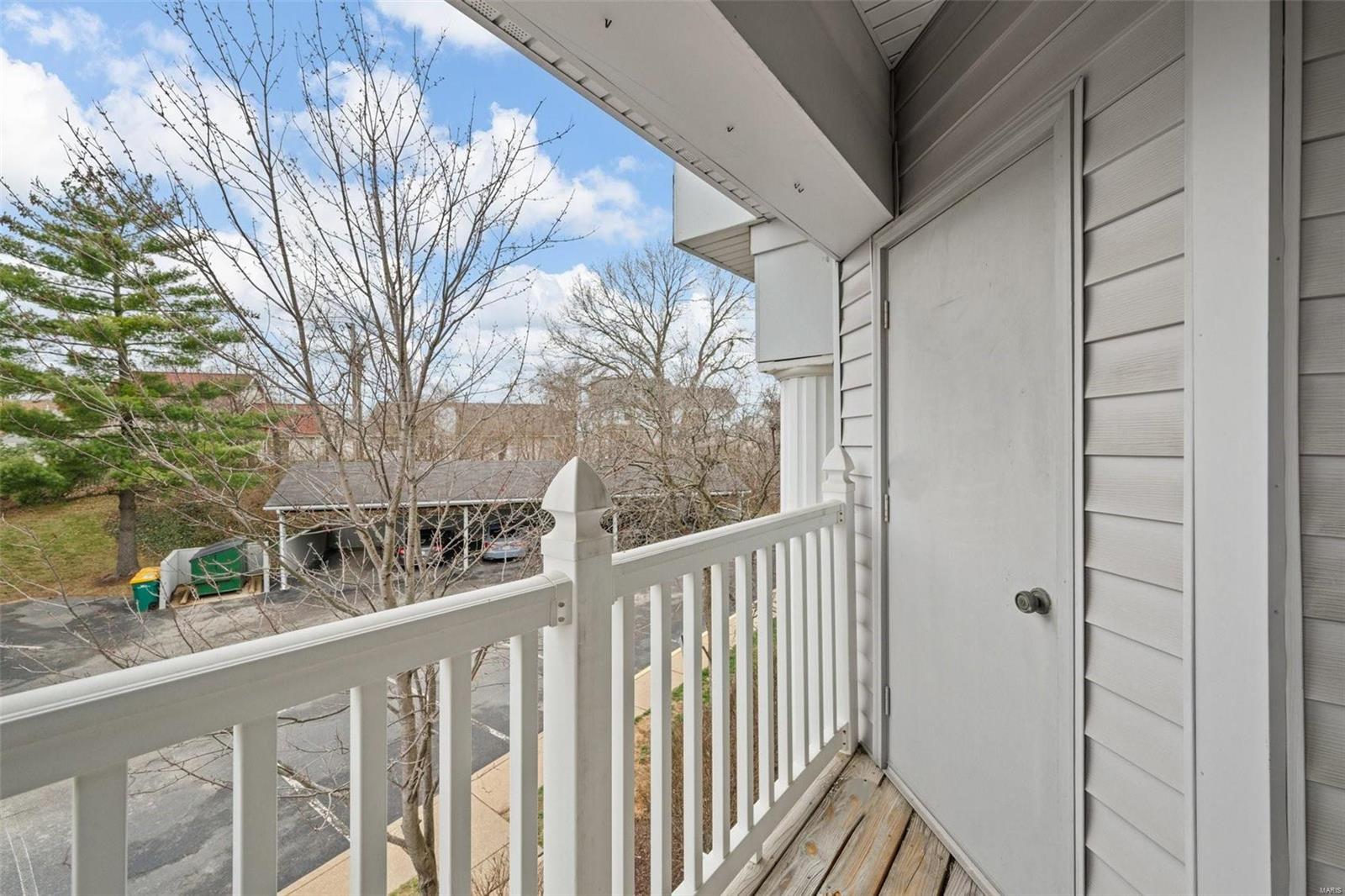 4333 Arrow tree Drive Unit: L