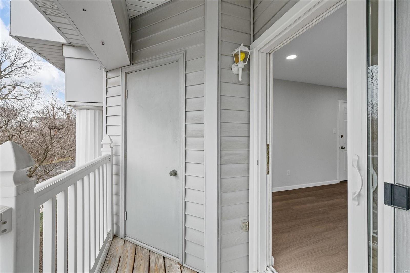 4333 Arrow tree Drive Unit: L