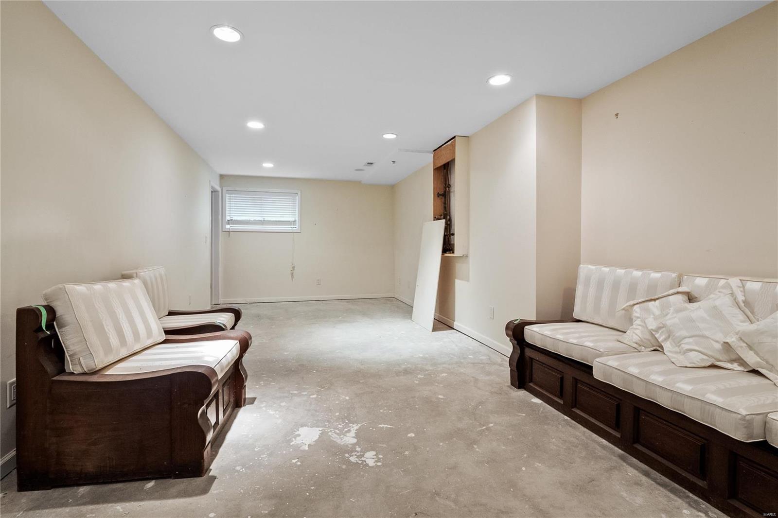 16664 Kehrsgrove Drive