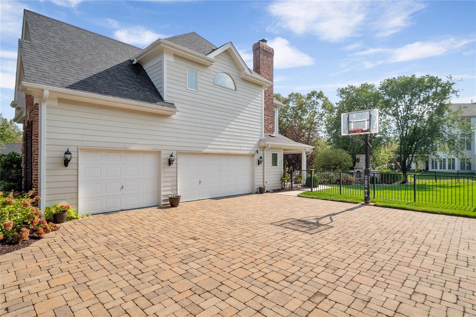 18008 Tara Woods Court