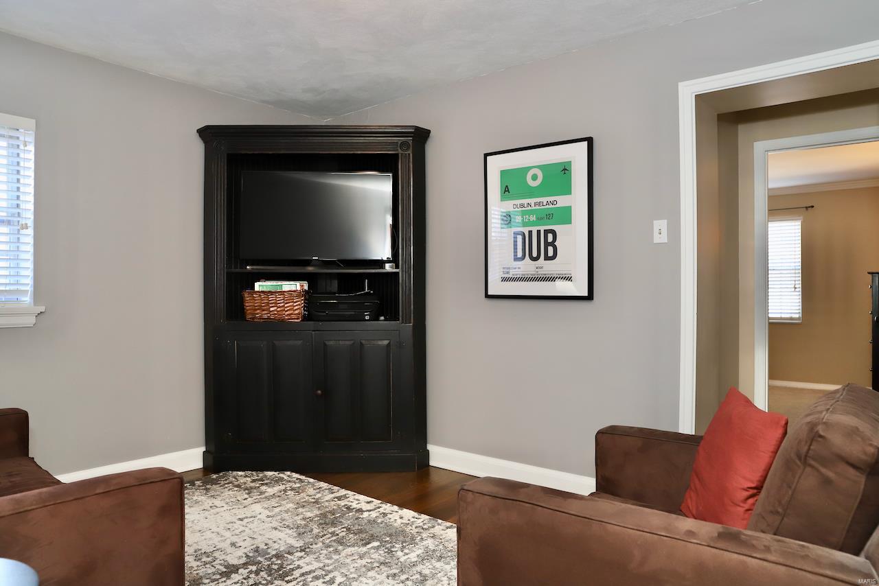 6114 Arendes Drive Drive