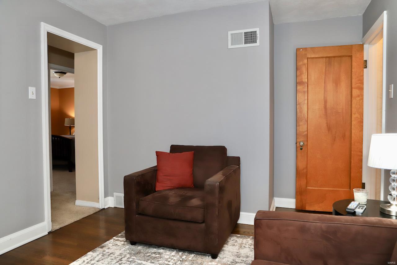 6114 Arendes Drive Drive