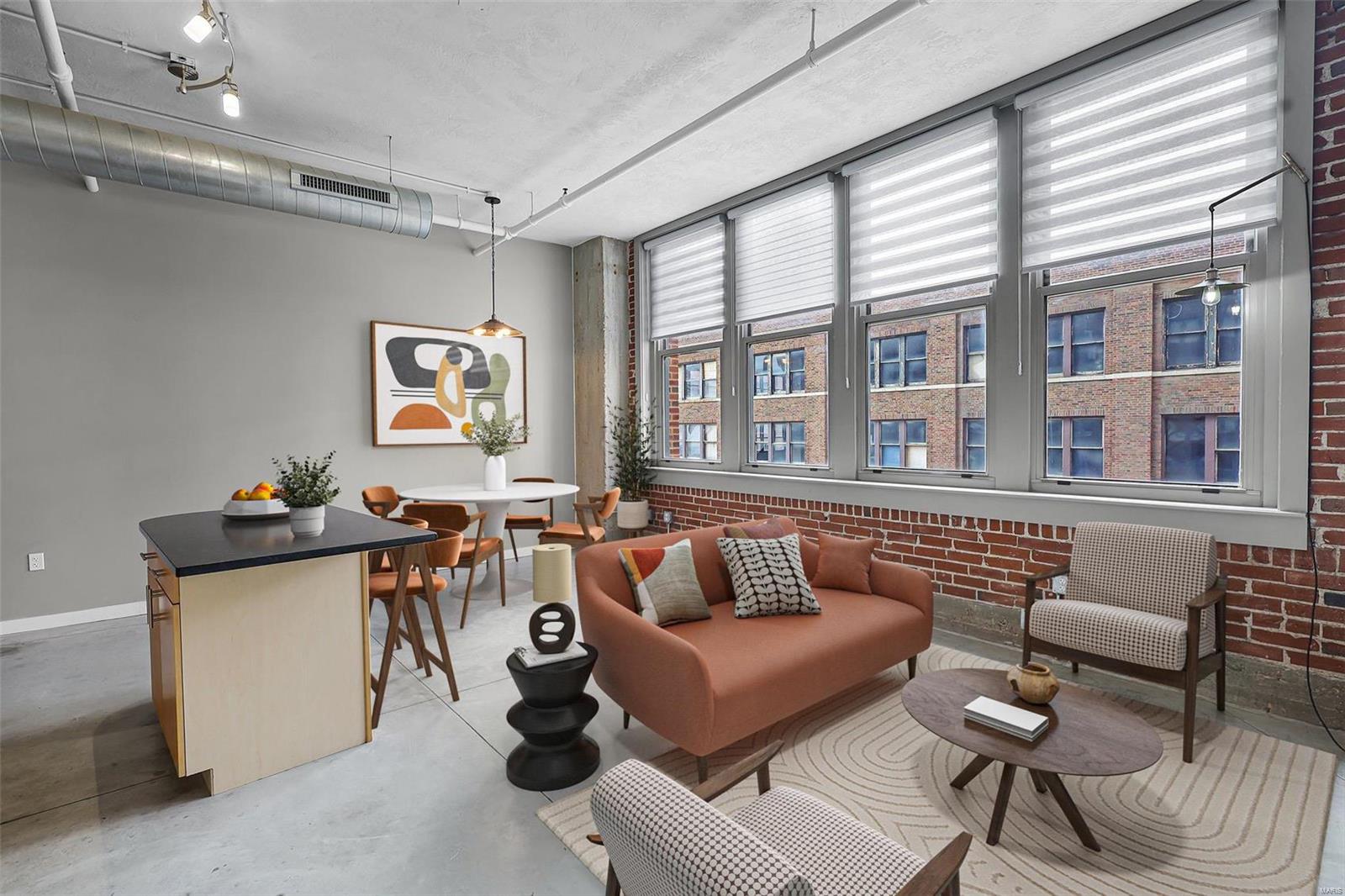 1627 Locust Street Unit: 304