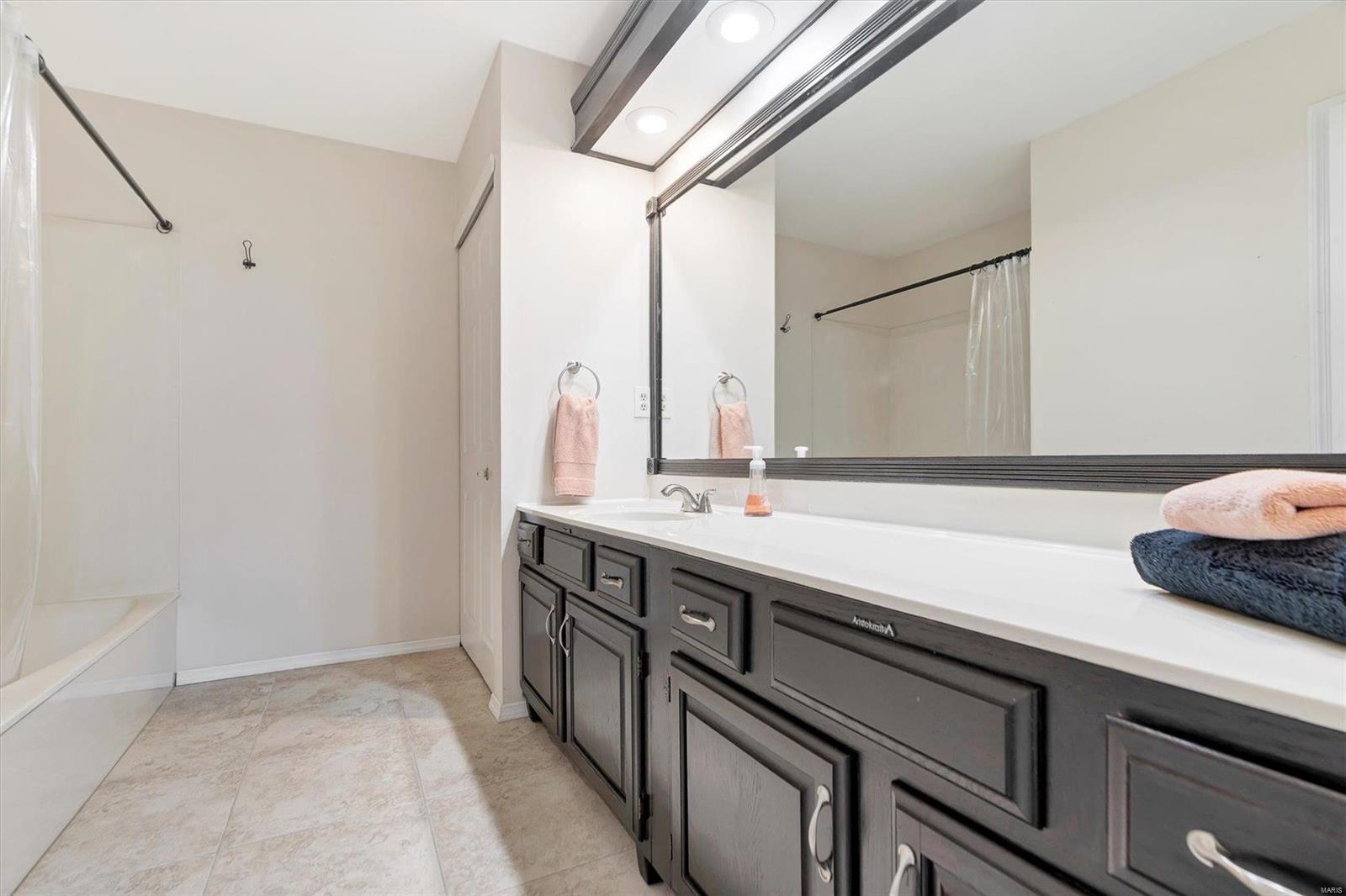 15803 Thomas Ridge Court