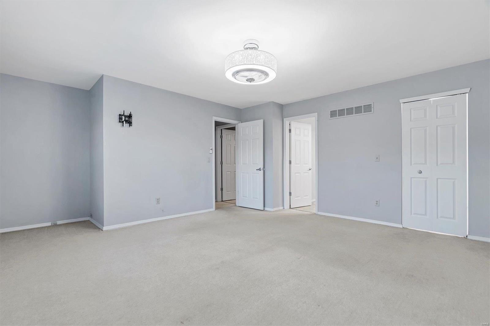 15803 Thomas Ridge Court