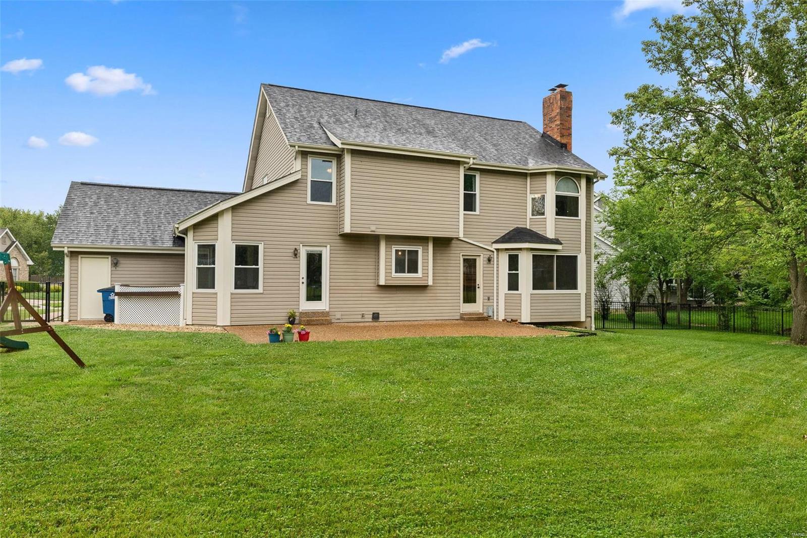 416 Oriole Hill Court