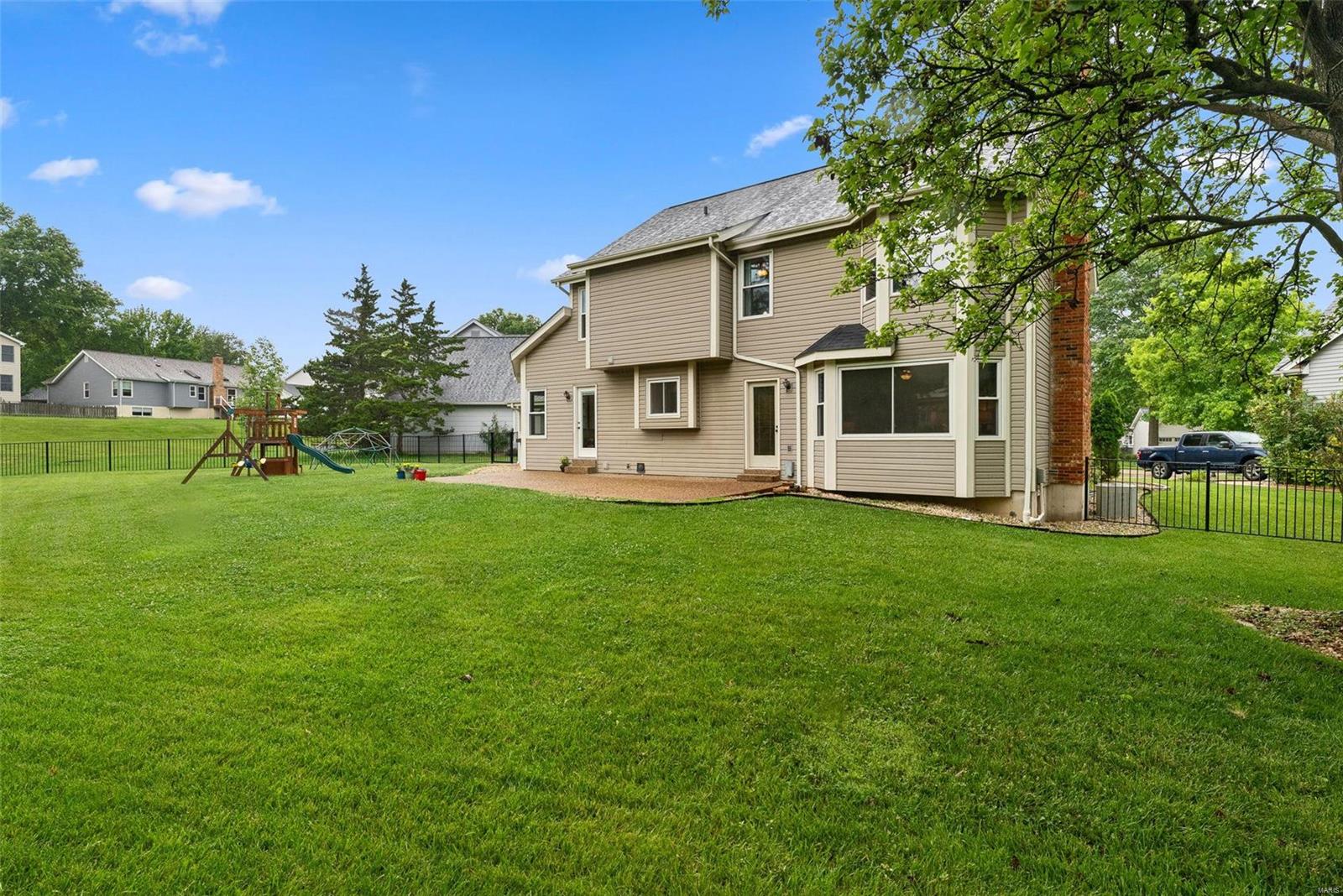 416 Oriole Hill Court