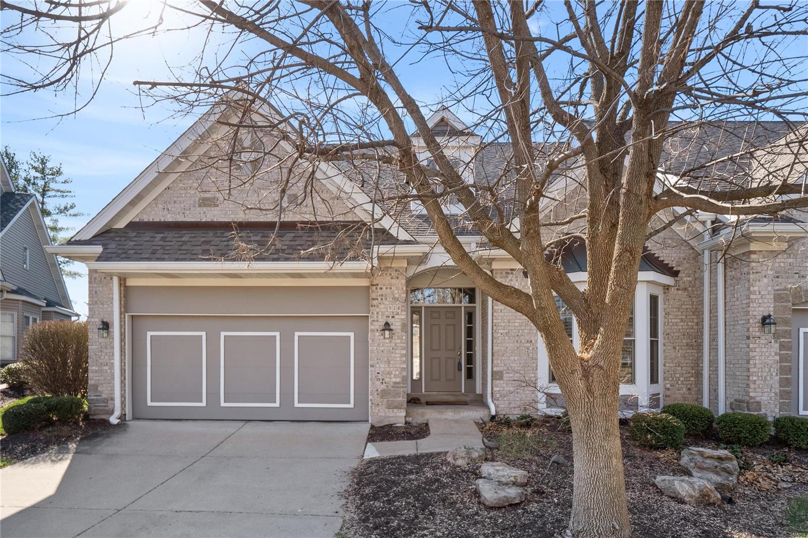 924 Chesterfield Villas Circle