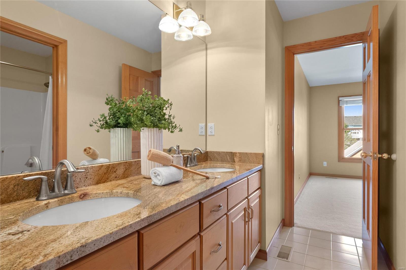 1630 Highland Valley Circle