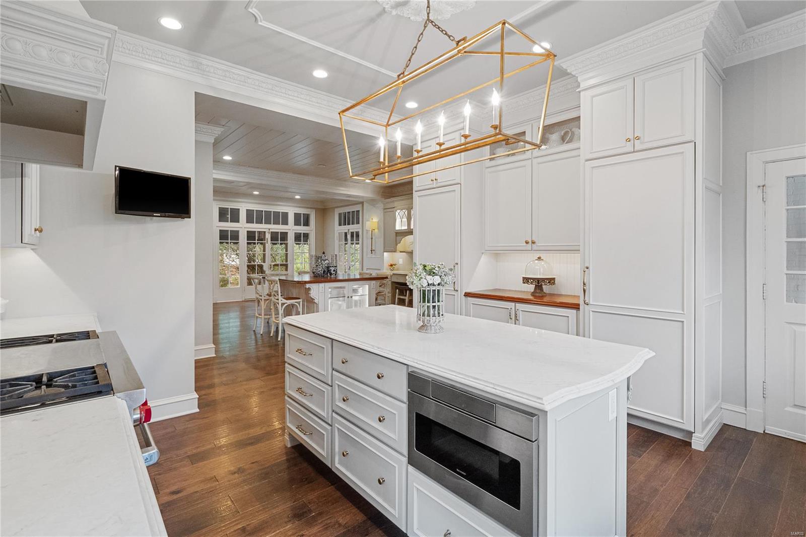 115 Hunters Grove Drive