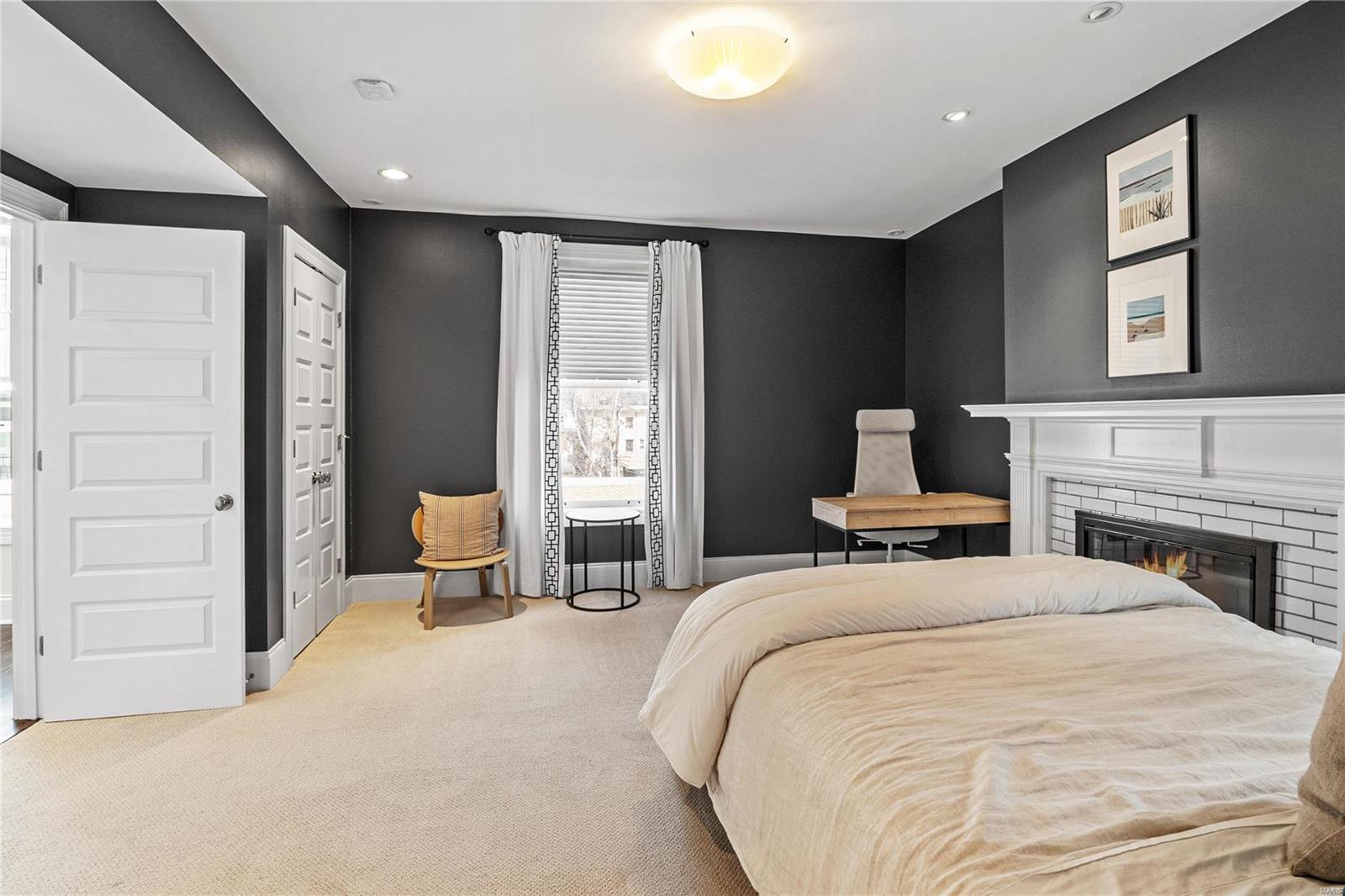 55 Maryland Plz Unit: 2E