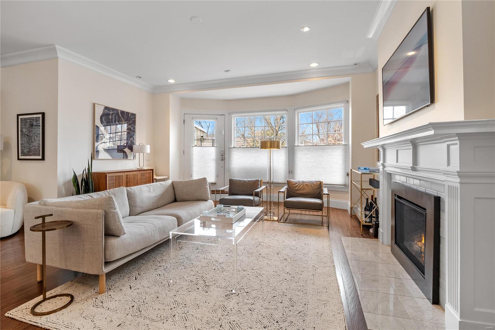 55 Maryland Plz Unit: 2E