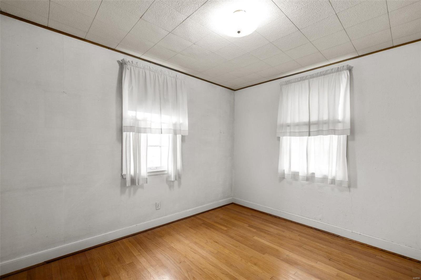 635 N Florissant Road