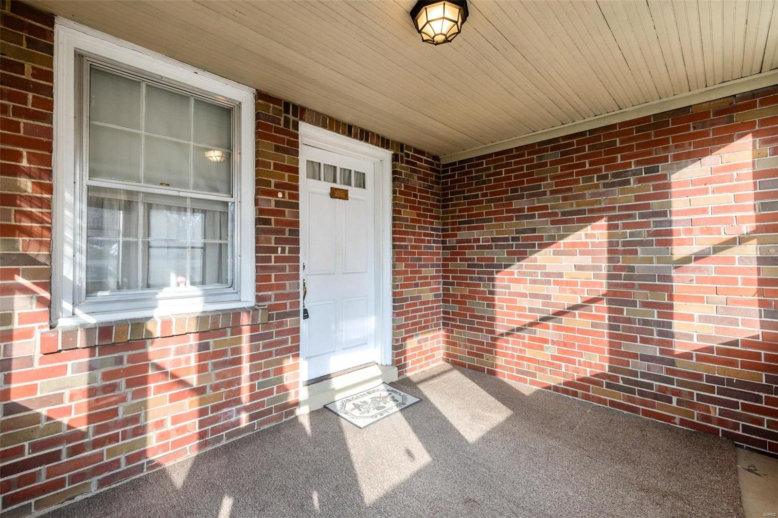 635 N Florissant Road