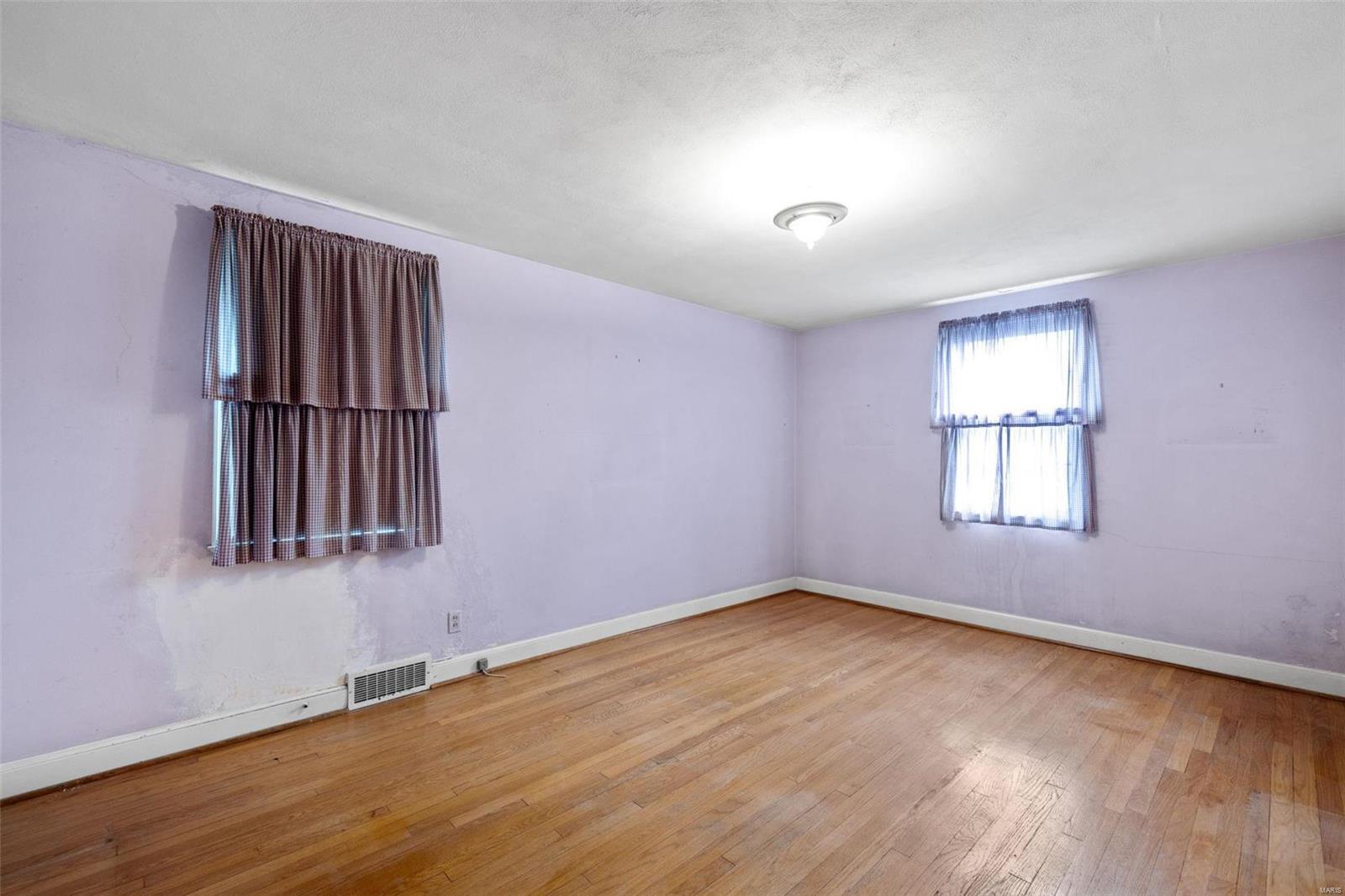 635 N Florissant Road