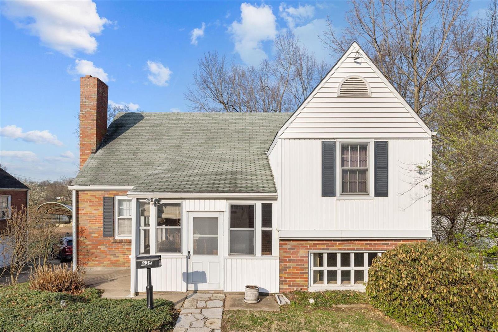 635 N Florissant Road