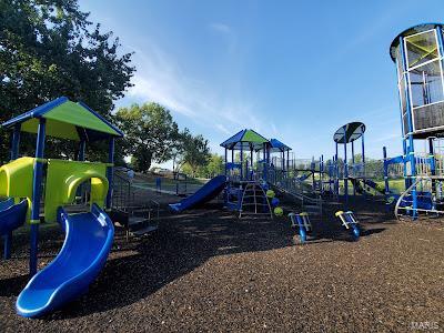 635 N Florissant Road